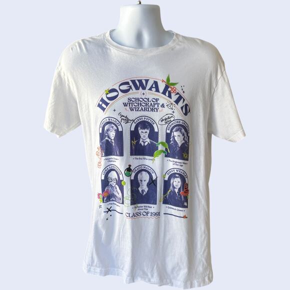 Harry Potter Hogwarts Yearbook “Class of 1991” Graphic Tee White Unisex M - Picture 1 of 7